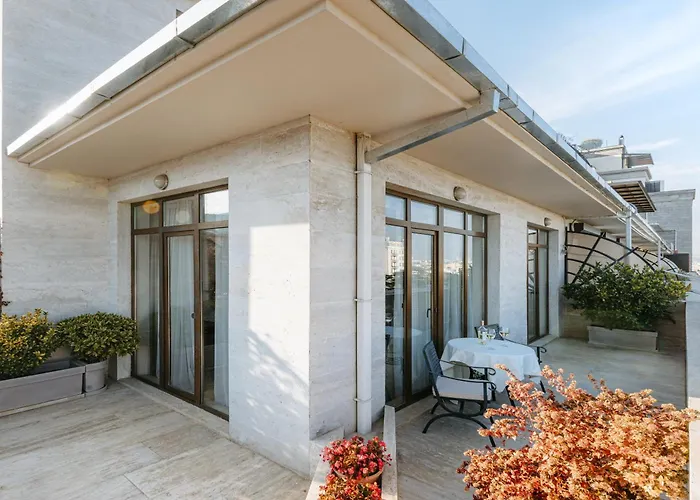 Central hotel: Citrus Hotel